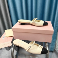 Miu Miu Sandals